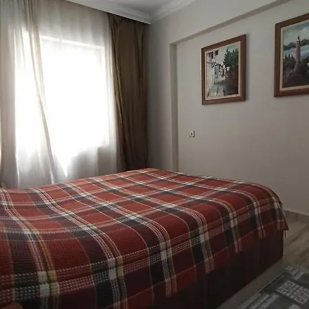Квартира В Центре Аланьи Apartamento *