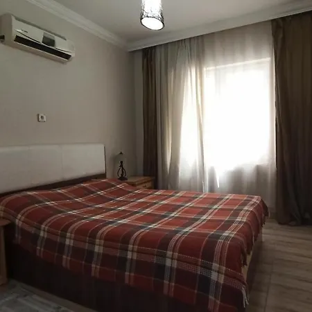 Apartamento Квартира В Центре Аланьи *